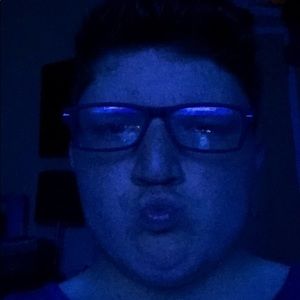 Meet your Posher, Joshua